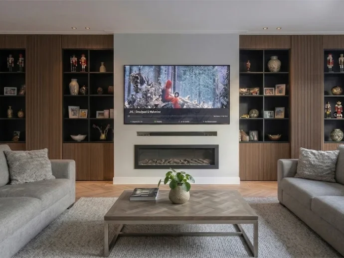 Cinewall-hero header