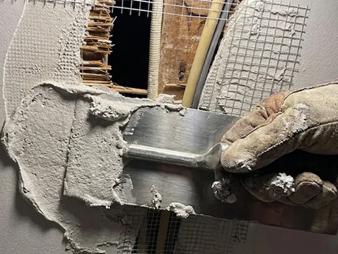 muur scheur herstellen hero afbeelding